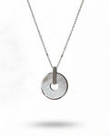 Elegante Halskette aus rhodiniertem Silber mit strukturiertem Kreis-Anhänger – Made in Italy (45 cm)